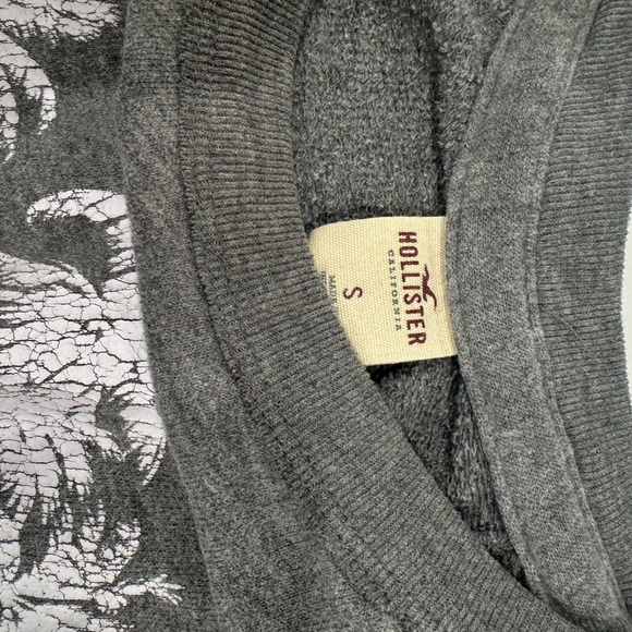 Hollister grey Sweatshirt with White Palm Print crop top soft comfy size S - Picture 3 of 7